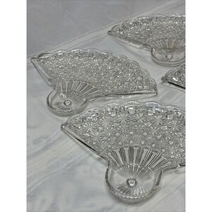 4 Vintage Fan Shaped Vanity Tray Dishes Daisy Button Pattern Anchor Hocking